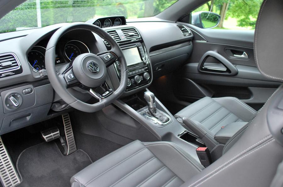  Volkswagen Scirocco R 2014 года  (фото 35 из 44)